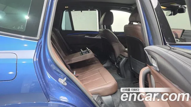 BMW X3 xDrive 20i M Sport Pro — Фото автомобиля 19
