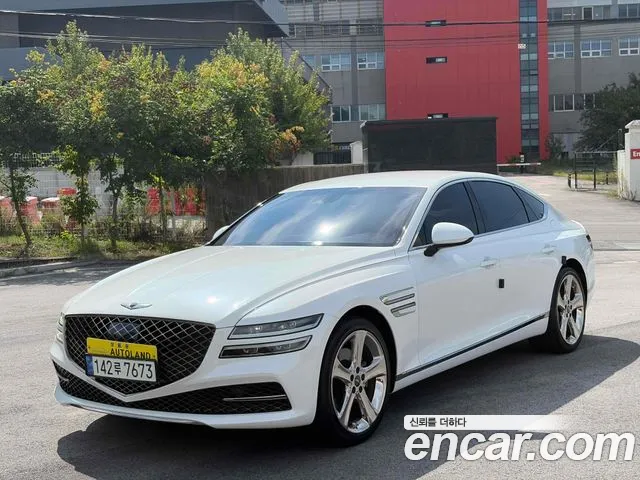 Фотография автомобиля — Genesis G80 RG3