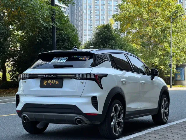 Lynk & Co 06 — Фото автомобиля 20
