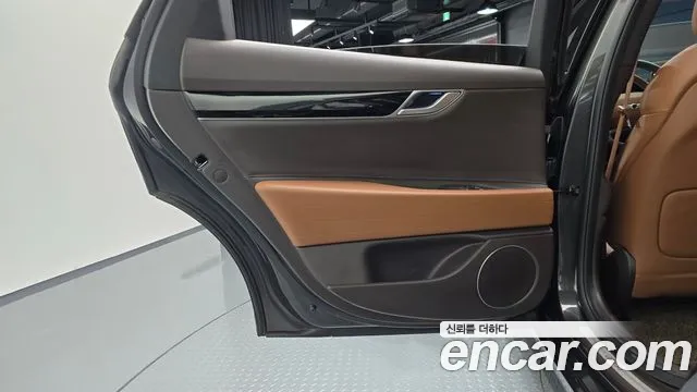 Genesis G80 RG3 — Фото автомобиля 25