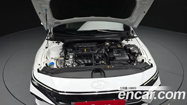 Hyundai Avante — Фото автомобиля 9