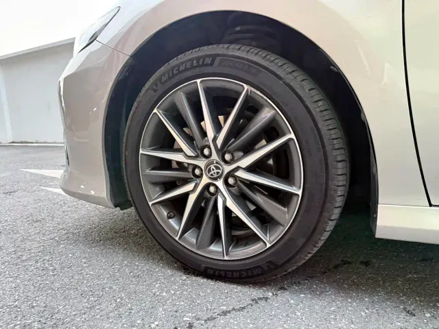 Toyota Camry — Фото автомобиля 6