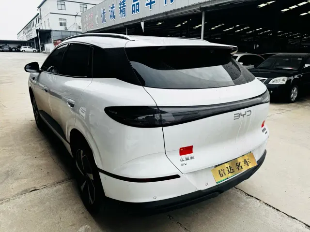 BYD Sealion 06 — Фото автомобиля 8