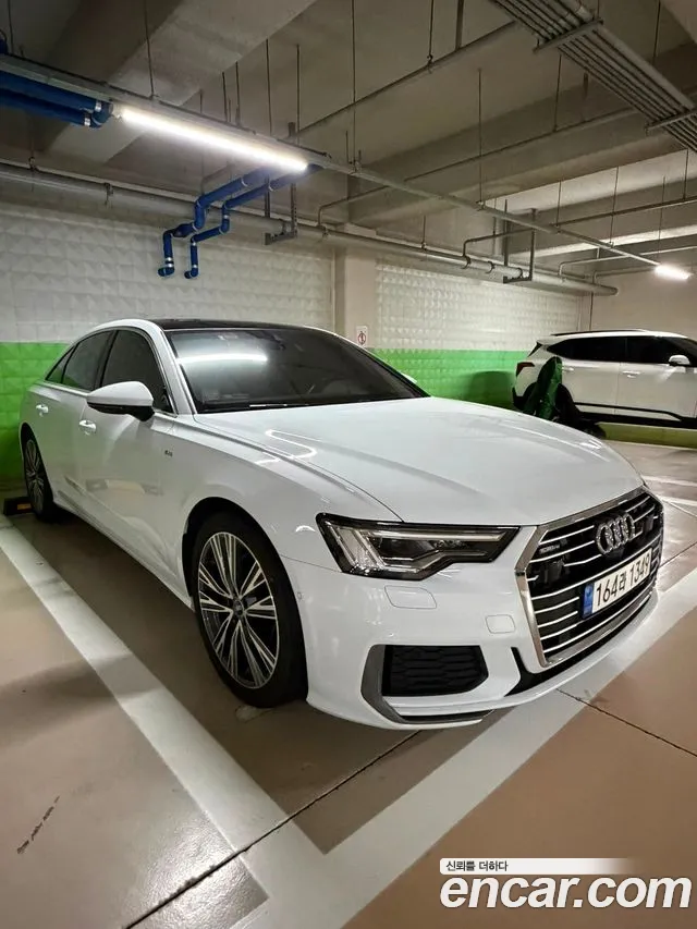 Фотография автомобиля — Audi A6 C8
