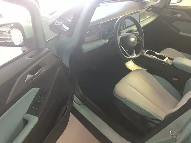 Geely Geometry E Firefly — Фото автомобиля 15