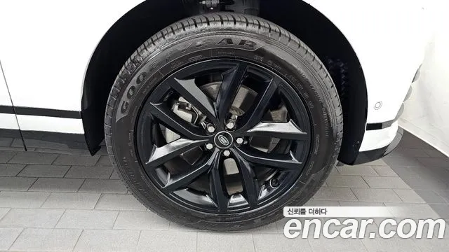 Land Rover Range Rover Velar — Фото автомобиля 6