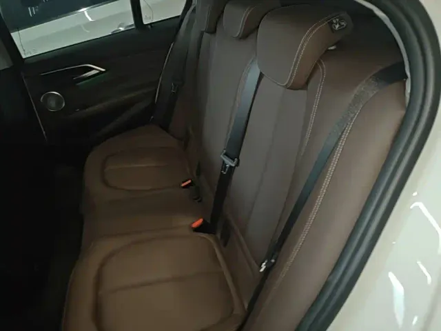 BMW 1 Series — Фото автомобиля 16