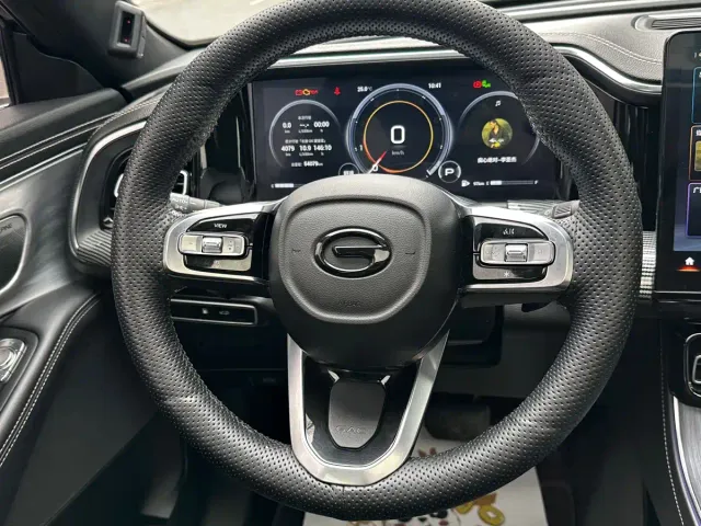 GAC Trumpchi GS8 — Фото автомобиля 18