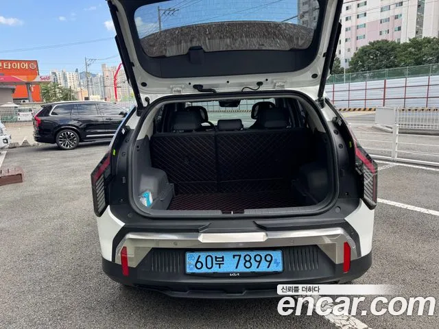 Kia EV3 — Фото автомобиля 18