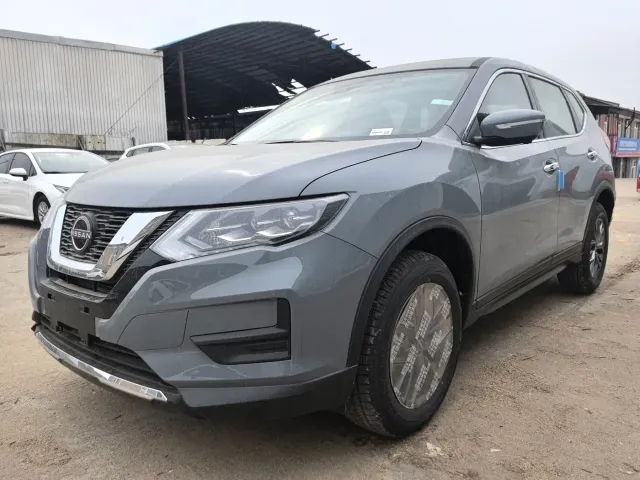 Nissan X-Trail — Фото автомобиля 3