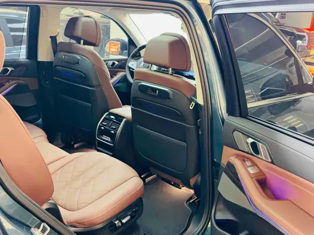 BMW X7 — Фото автомобиля 20
