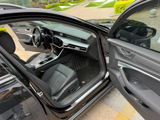 Audi A6 — Фото автомобиля 7
