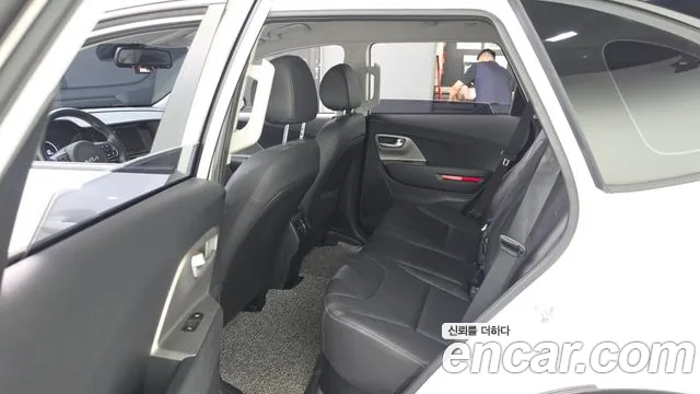 Kia Niro Niro Plus Earth — Фото автомобиля 11