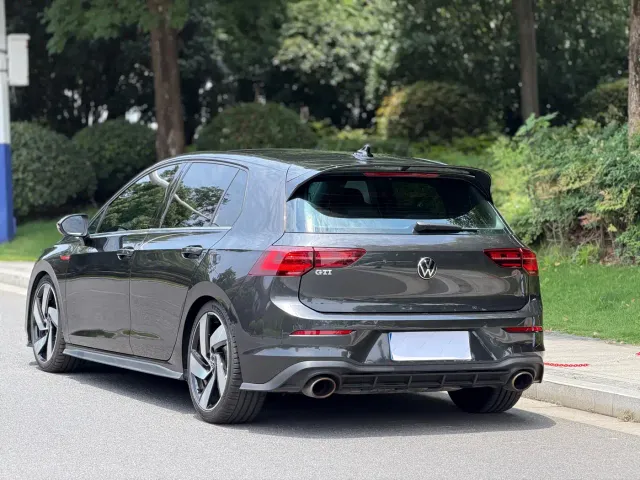 Volkswagen Golf GTI — Фото автомобиля 21