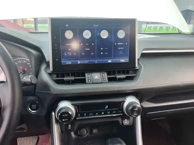 Toyota Wildlander — Фото автомобиля 12