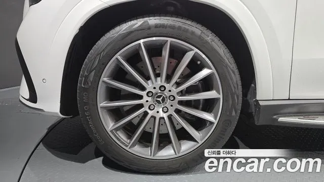 Mercedes-Benz GLE-Class — Фото автомобиля 5