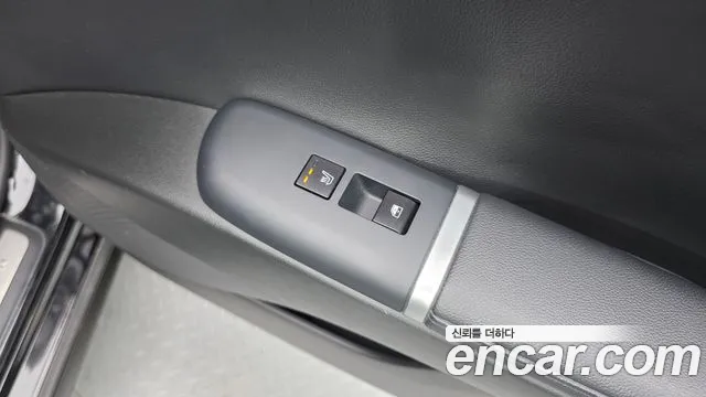 Hyundai Grandeur Grandeur (GN7) 3.5 Бензин 2WD — Фото автомобиля 19
