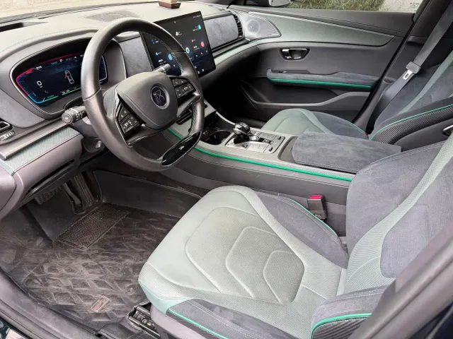 BYD Han — Фото автомобиля 10