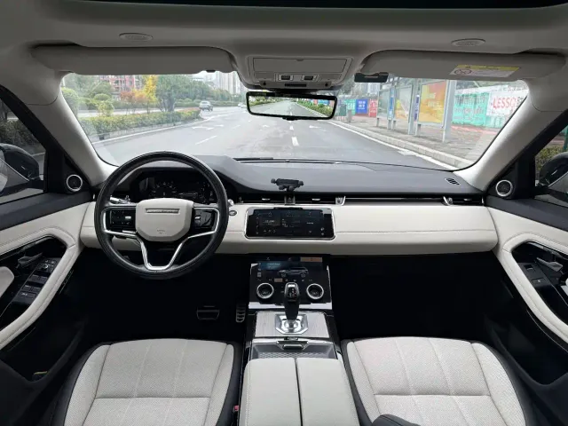 Land Rover Range Rover Evoque — Фото автомобиля 5