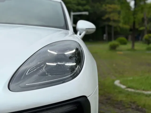Porsche Macan — Фото автомобиля 8