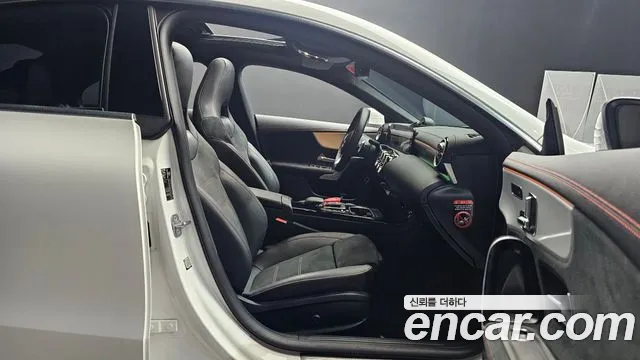 Mercedes-Benz CLA-Class — Фото автомобиля 17