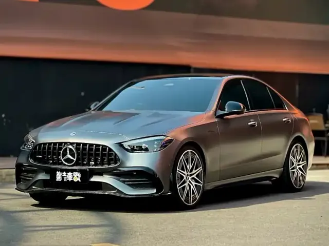Фотография автомобиля — Mercedes-Benz C-Class AMG