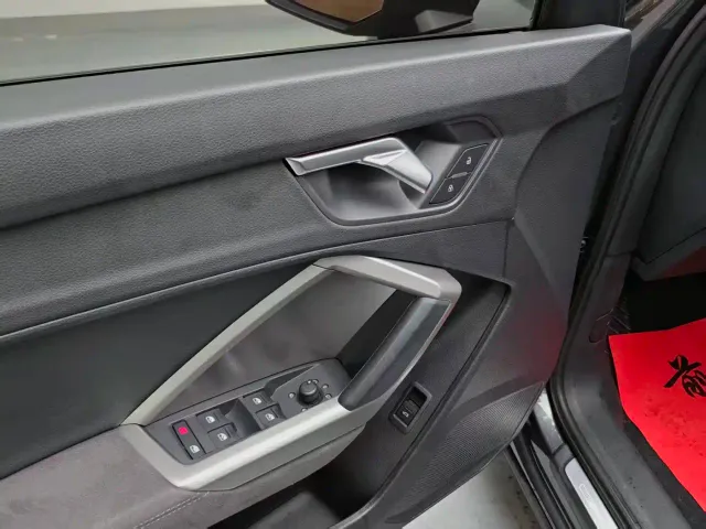 Audi Q3 — Фото автомобиля 19
