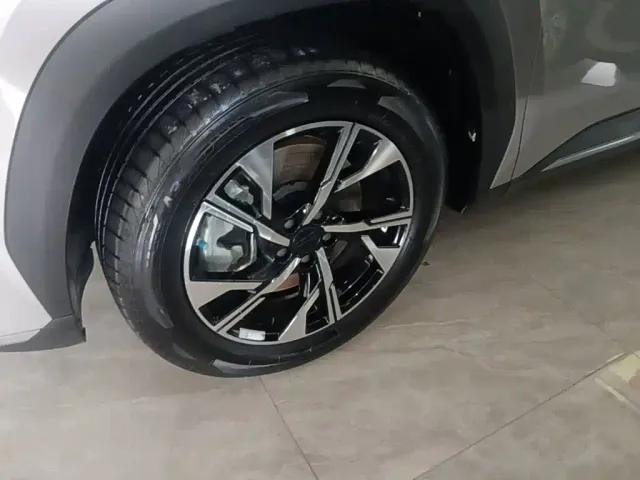Geely Galaxy L7 — Фото автомобиля 22