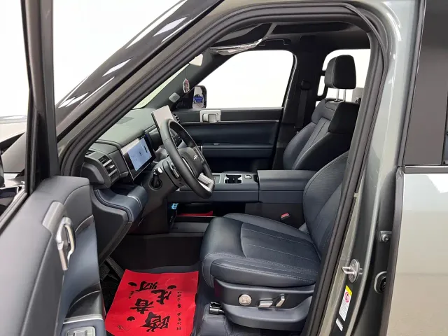 BYD FangChengBao Titanium 7 — Фото автомобиля 12