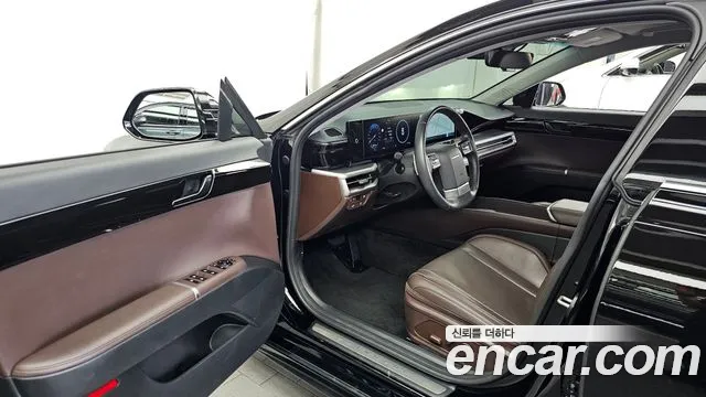 Hyundai Grandeur GN7 — Фото автомобиля 15