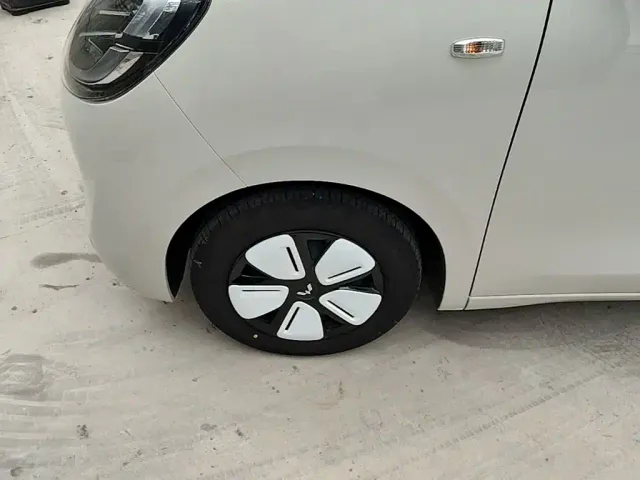 Wuling Hongguang Mini EV — Фото автомобиля 24