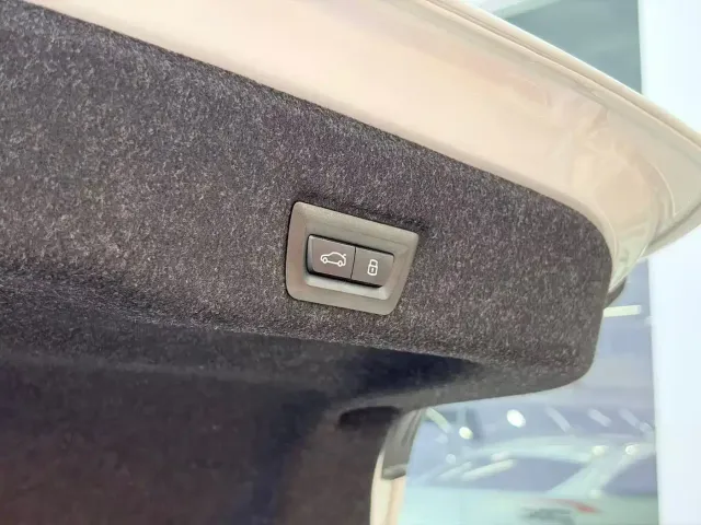 BMW 5 Series — Фото автомобиля 27