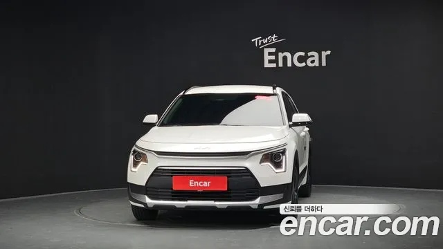Kia Niro The All New Niro Prestige — Фото автомобиля 3