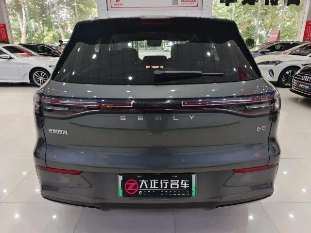 Geely Galaxy E5 — Фото автомобиля 5
