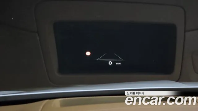 Genesis G80 Бензин 2.5 турбо AWD — Фото автомобиля 13