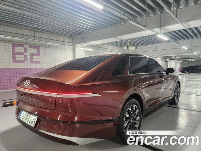 Hyundai Grandeur GN7 — Фото автомобиля 6