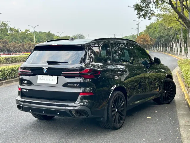 BMW X5 — Фото автомобиля 4