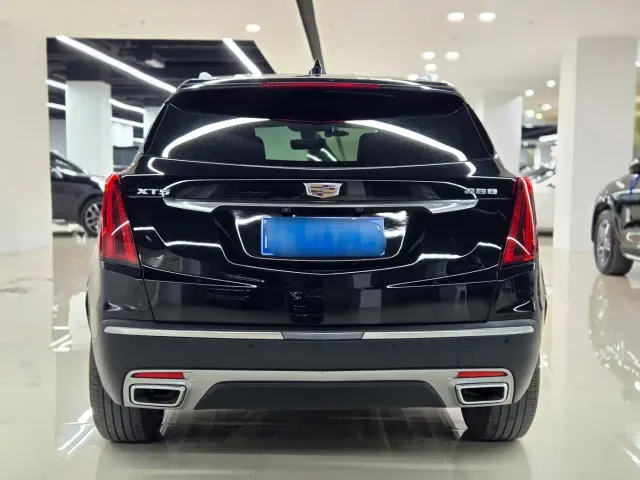 Cadillac XT5 — Фото автомобиля 4