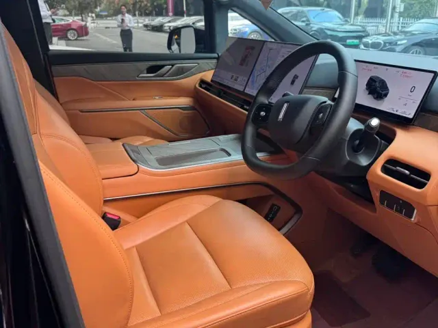 Wey Alpine — Фото автомобиля 6