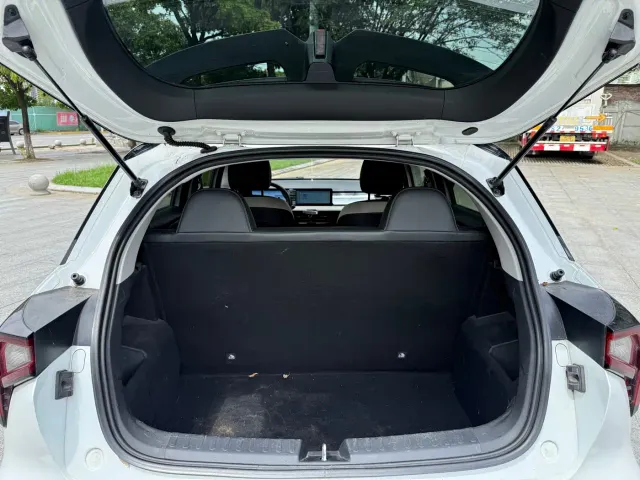 Geely Geometry E Firefly — Фото автомобиля 13