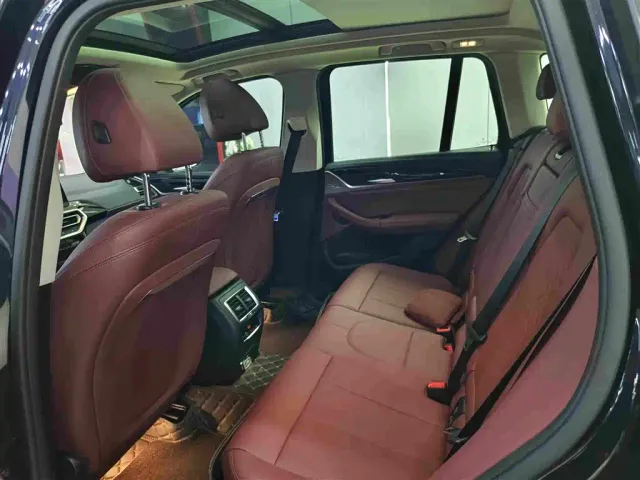 BMW X3 — Фото автомобиля 5