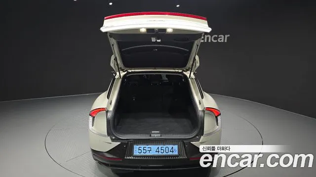 Kia EV6 — Фото автомобиля 20
