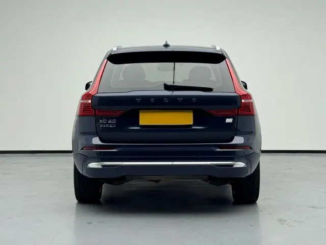 Volvo XC60 — Фото автомобиля 4