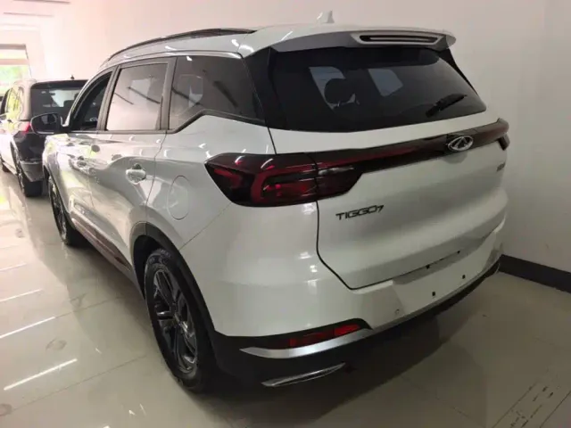 Chery Tiggo 7 — Фото автомобиля 4