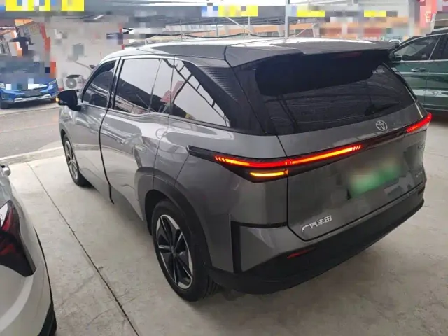 Toyota BoZhi 3X — Фото автомобиля 4