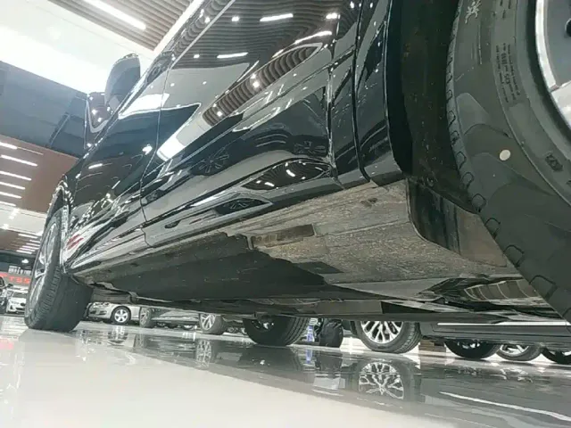 Audi Q5L — Фото автомобиля 21