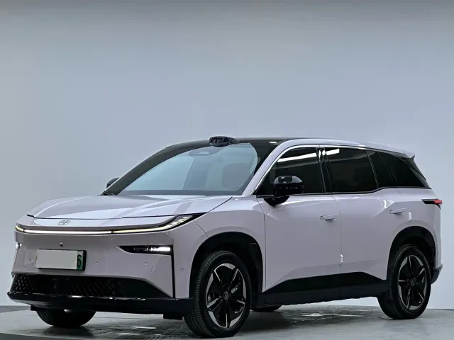 Toyota BoZhi 3X — Фото автомобиля 4