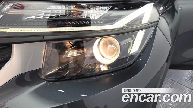 Kia Seltos Новый Seltos Бензин 2.0 2WD — Фото автомобиля 22