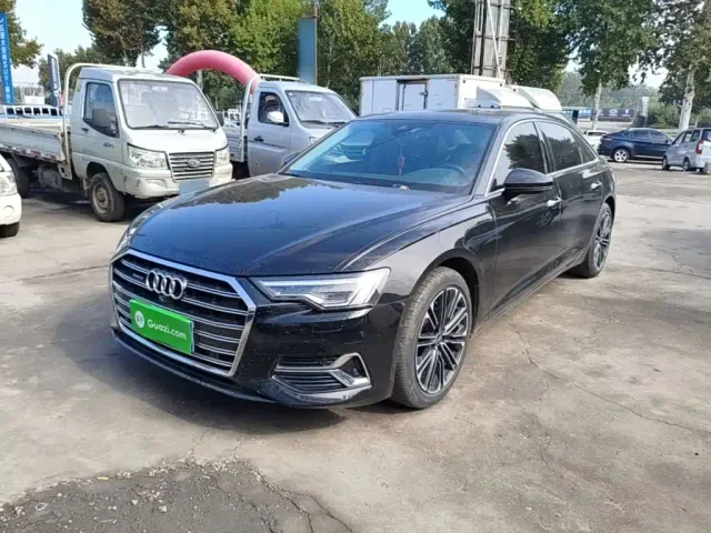 Фотография автомобиля — Audi A6L
