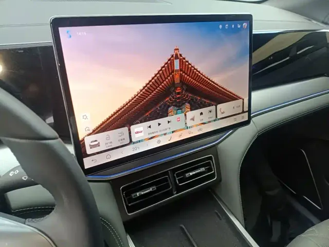 BYD Song L DM-i — Фото автомобиля 12